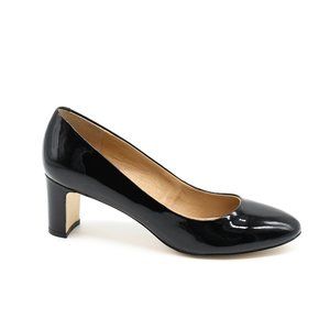 Neiman Marcus Patent Leather Round Toe Pumps 8.5